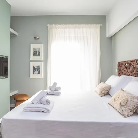 Chic Spanish Steps Retreat Lejlighed *