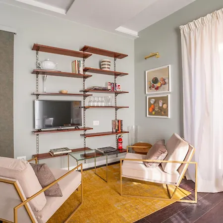 Chic Spanish Steps Retreat