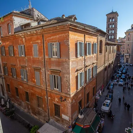 Chic Spanish Steps Retreat